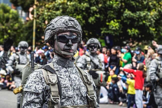 Desfile militar del 20 de julio en San Andrés y Bogotá. Foto: Fuerzas Militares.