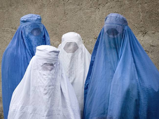 Mujeres afganas, quienes no pueden acceder a altos cargos en el gobierno de su país.. Foto: Getty Images / David Sacks.