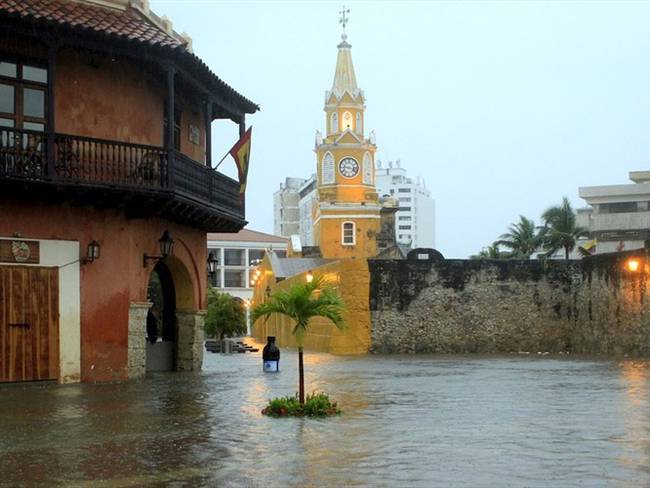 Las lluvias han provocado estragos en 25 de los 32 departamentos. Foto: Agencia EFE / JULIO CASTAÑO