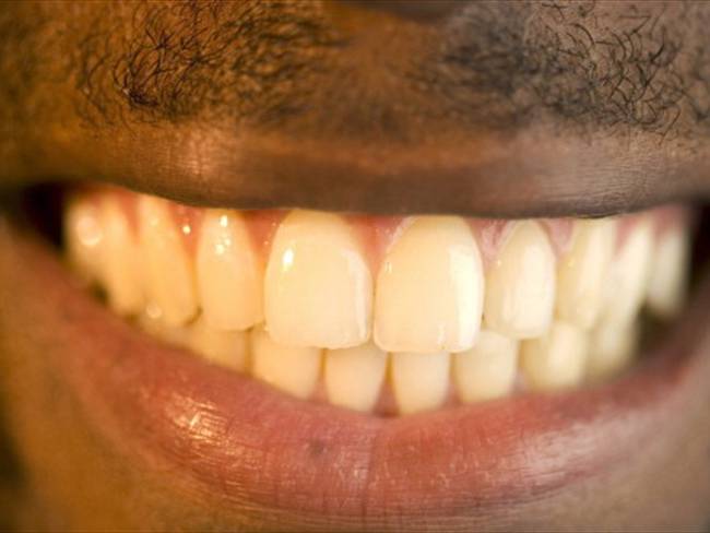 Estudio reveló que el 74% de los hombres que no se cepillan los dientes sufre impotencia. Foto: Getty Images