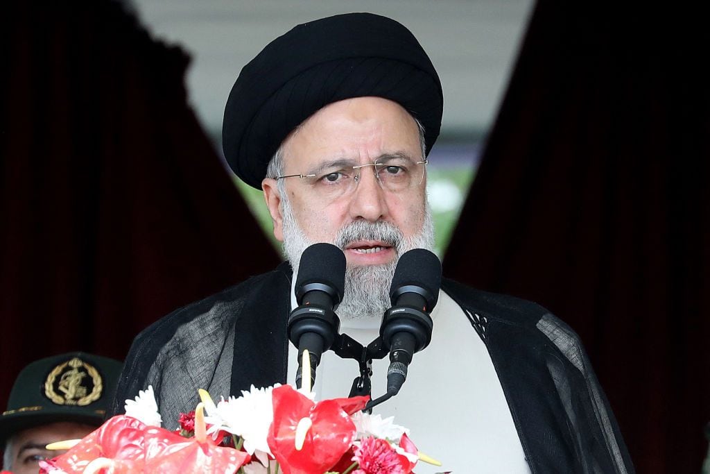 ¿Qué viene para Irán en política internacional tras la muerte de Ebrahim Raisi?