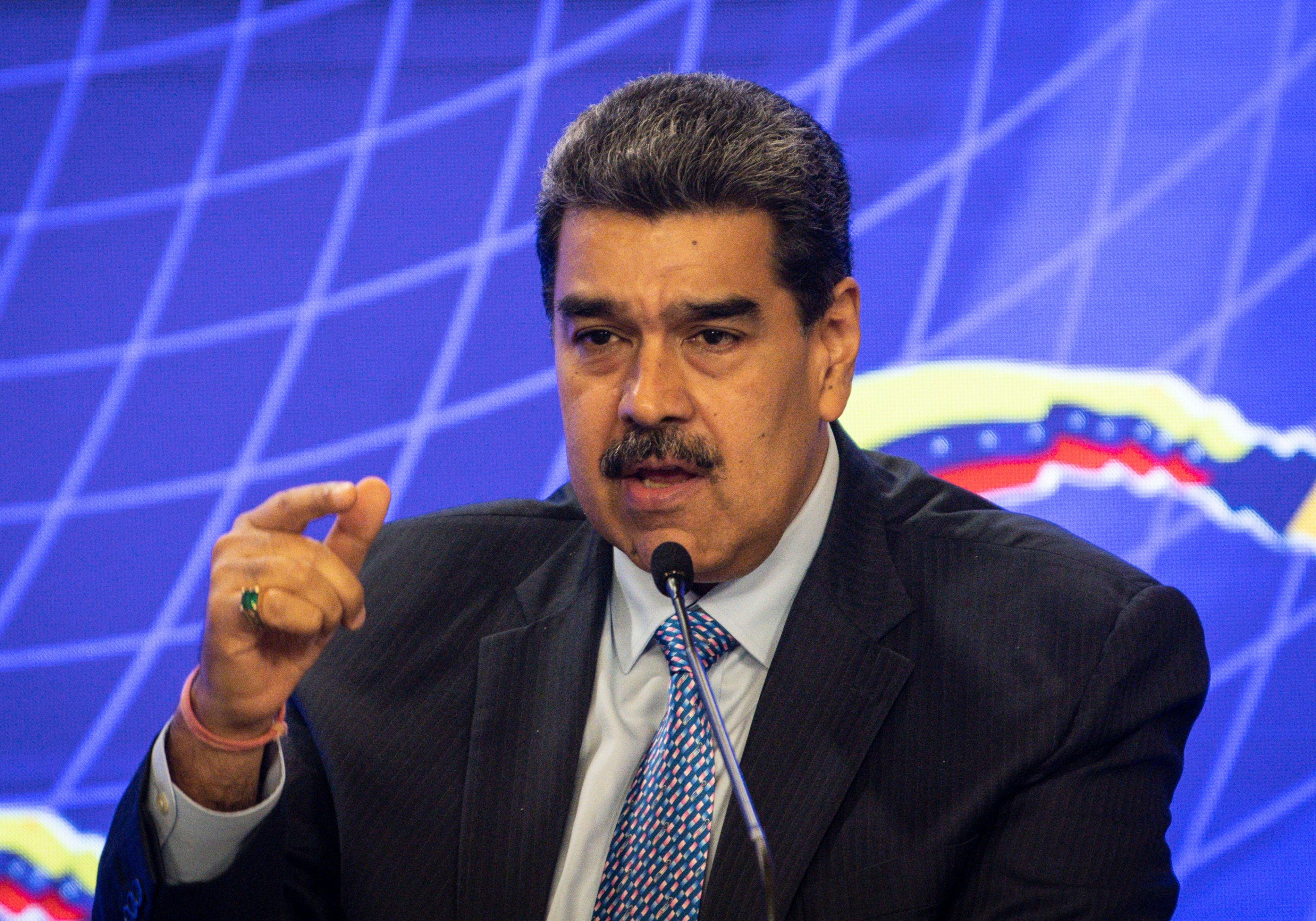 “Para que Maduro acepte una derrota necesitará protección y garantías”: Mark Feierstein