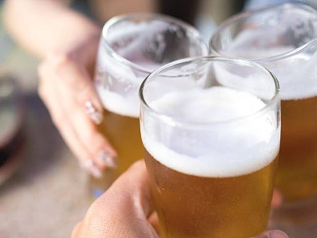 Estudio revela la cantidad exacta de cerveza que se debe consumir por semana. Foto: Getty Images