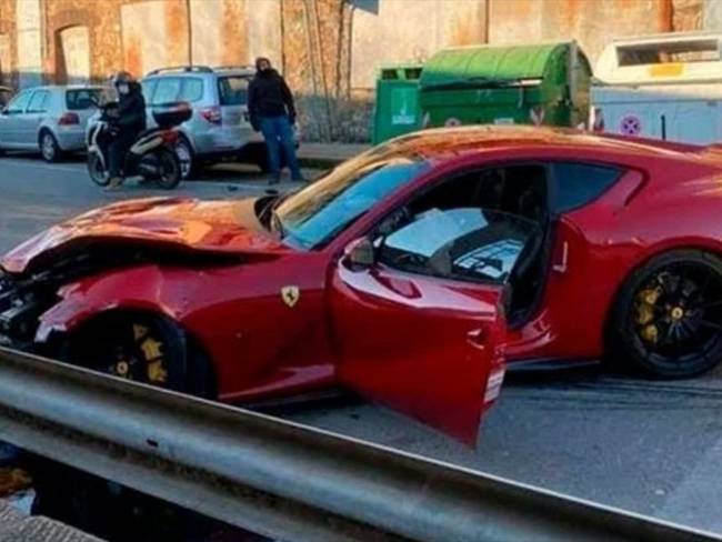 Destrozaron el Ferrari de un jugador del Genoa. Foto: Redes sociales