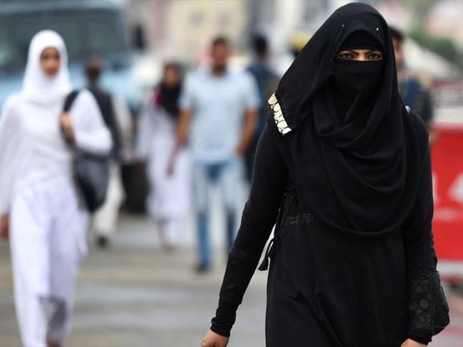Vestir de negro es uno de los signos de respeto para este día tan importante en el mundo islámico . Foto: Getty Images