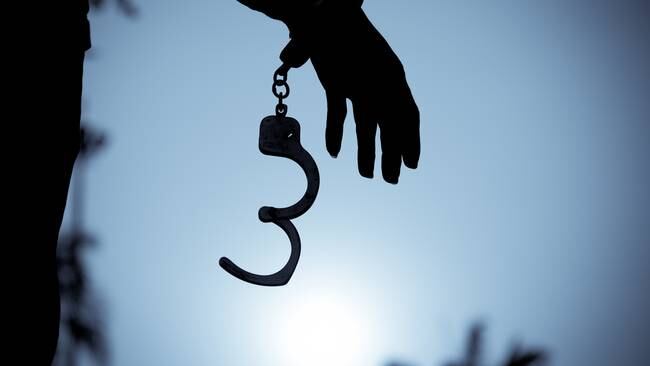 Se fugaron 363 reclusos que estaban en detención domiciliaria / imagen de referencia. Foto: Getty Images